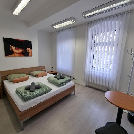 Rosens Wien Экстерьер фото